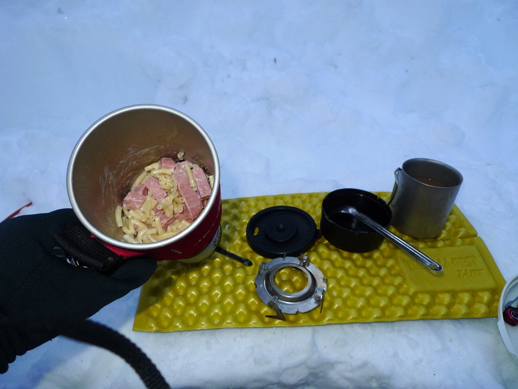 MariposaGrove 077.JPG - Mac and cheese and spam for breakfast. Not so healthy, but I could use every single calorie...